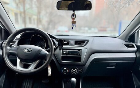 KIA Rio III рестайлинг, 2013 год, 1 200 000 рублей, 3 фотография