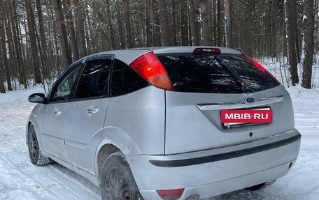 Ford Focus II рестайлинг, 2005 год, 245 000 рублей, 4 фотография