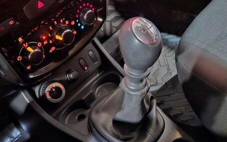 Nissan Terrano III, 2014 год, 845 000 рублей, 15 фотография