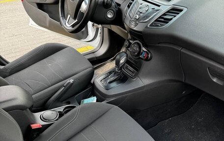 Ford Fiesta, 2017 год, 829 000 рублей, 15 фотография