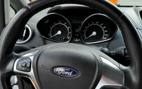 Ford Fiesta, 2017 год, 829 000 рублей, 10 фотография