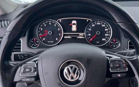 Volkswagen Touareg III, 2012 год, 1 849 000 рублей, 8 фотография
