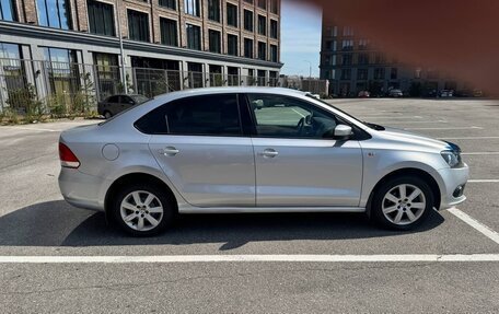 Volkswagen Polo VI (EU Market), 2011 год, 900 000 рублей, 6 фотография