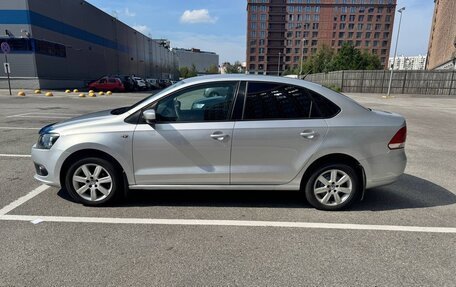 Volkswagen Polo VI (EU Market), 2011 год, 900 000 рублей, 3 фотография