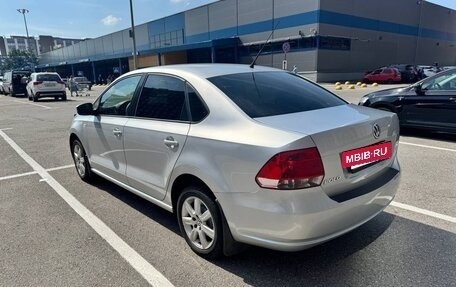 Volkswagen Polo VI (EU Market), 2011 год, 900 000 рублей, 4 фотография