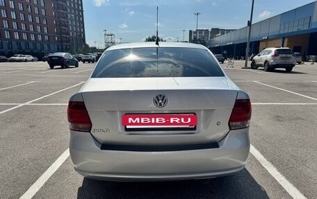Volkswagen Polo VI (EU Market), 2011 год, 900 000 рублей, 5 фотография