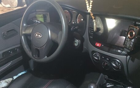 KIA Rio II, 2010 год, 600 000 рублей, 9 фотография