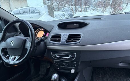 Renault Fluence I, 2012 год, 620 000 рублей, 16 фотография