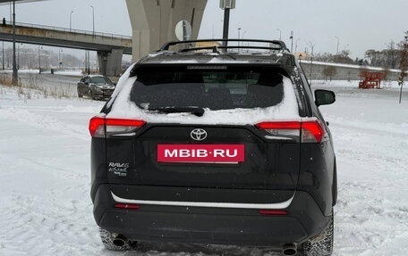 Toyota RAV4, 2020 год, 3 400 000 рублей, 5 фотография