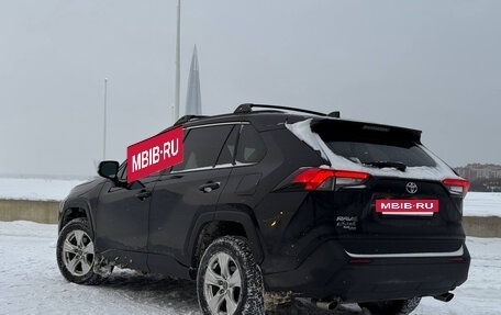 Toyota RAV4, 2020 год, 3 400 000 рублей, 3 фотография