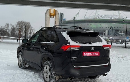 Toyota RAV4, 2020 год, 3 400 000 рублей, 9 фотография