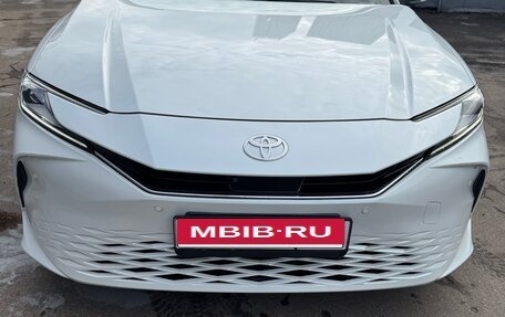 Toyota Camry, 2024 год, 6 500 000 рублей, 3 фотография