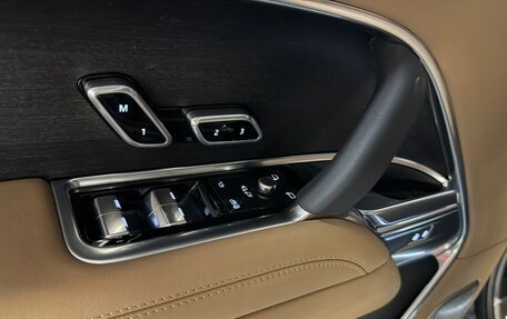 Land Rover Range Rover IV рестайлинг, 2025 год, 27 380 000 рублей, 14 фотография