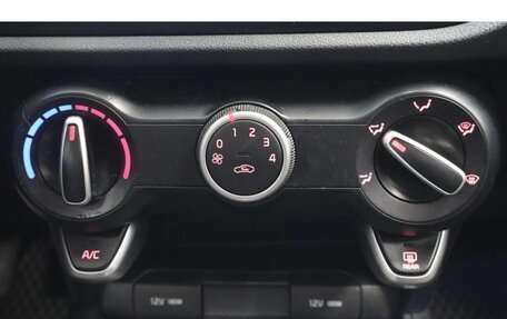 KIA Rio IV, 2020 год, 1 073 000 рублей, 11 фотография