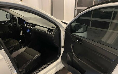 Skoda Rapid I, 2017 год, 870 000 рублей, 27 фотография