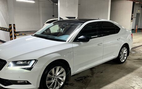 Skoda Superb III рестайлинг, 2016 год, 2 800 000 рублей, 1 фотография