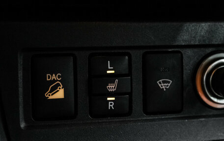 Toyota RAV4, 2006 год, 1 099 000 рублей, 16 фотография