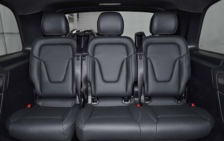 Mercedes-Benz V-Класс, 2025 год, 13 990 000 рублей, 25 фотография