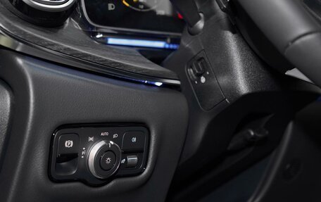 Mercedes-Benz V-Класс, 2025 год, 13 990 000 рублей, 28 фотография