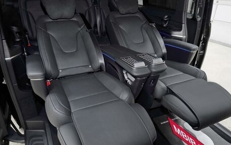 Mercedes-Benz V-Класс, 2025 год, 13 990 000 рублей, 23 фотография