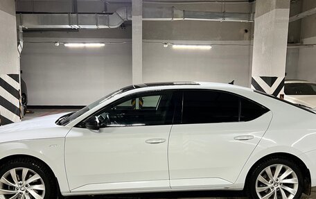 Skoda Superb III рестайлинг, 2016 год, 2 800 000 рублей, 6 фотография