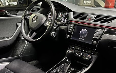Skoda Superb III рестайлинг, 2016 год, 2 800 000 рублей, 13 фотография