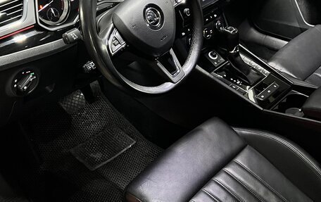 Skoda Superb III рестайлинг, 2016 год, 2 800 000 рублей, 14 фотография