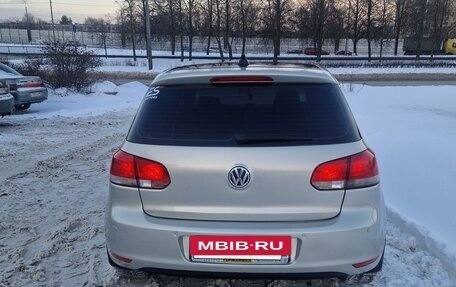 Volkswagen Golf VI, 2009 год, 760 000 рублей, 2 фотография