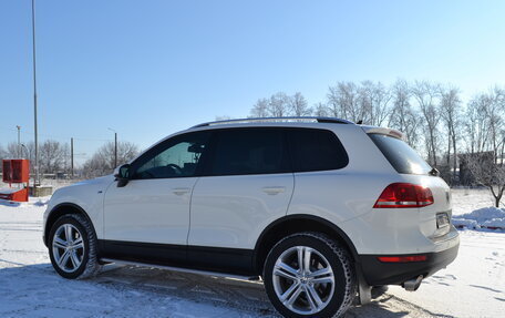 Volkswagen Touareg III, 2011 год, 2 400 000 рублей, 5 фотография