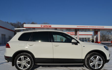 Volkswagen Touareg III, 2011 год, 2 400 000 рублей, 8 фотография