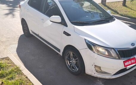 KIA Rio III рестайлинг, 2015 год, 299 999 рублей, 2 фотография