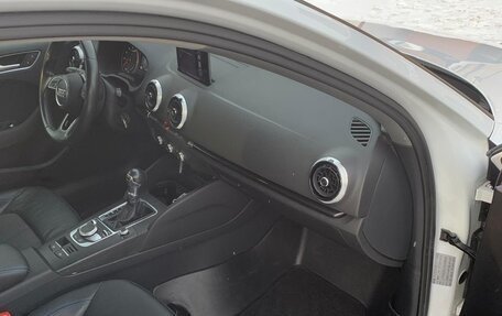 Audi A3, 2018 год, 2 000 000 рублей, 7 фотография