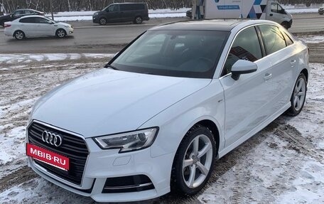 Audi A3, 2018 год, 2 000 000 рублей, 2 фотография