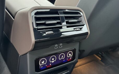 BMW 5 серия, 2025 год, 9 300 000 рублей, 31 фотография