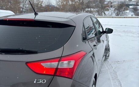 Hyundai i30 II рестайлинг, 2012 год, 860 000 рублей, 3 фотография