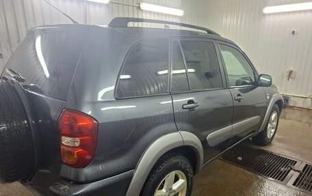 Toyota RAV4, 2005 год, 670 000 рублей, 5 фотография