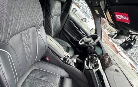 BMW 5 серия, 2019 год, 2 500 000 рублей, 8 фотография