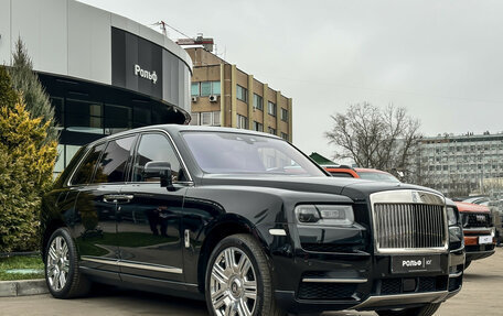 Rolls-Royce Cullinan, 2019 год, 33 500 000 рублей, 3 фотография