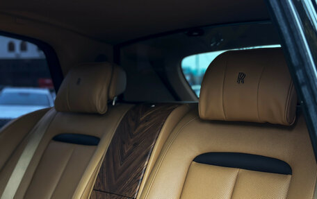 Rolls-Royce Cullinan, 2019 год, 33 500 000 рублей, 22 фотография