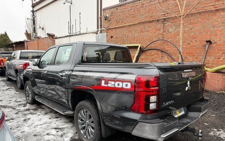 Mitsubishi L200, 2025 год, 4 990 000 рублей, 2 фотография