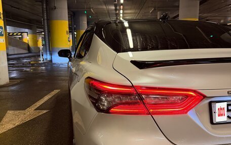 Toyota Camry, 2021 год, 3 690 000 рублей, 4 фотография