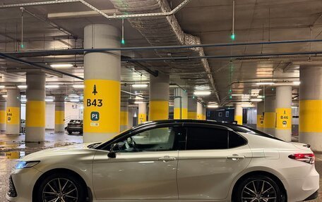 Toyota Camry, 2021 год, 3 690 000 рублей, 7 фотография