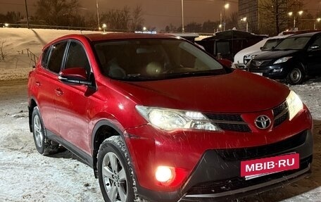 Toyota RAV4, 2015 год, 1 470 000 рублей, 10 фотография