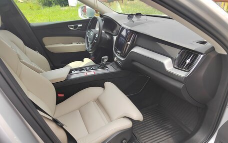 Volvo XC60 II, 2018 год, 3 400 000 рублей, 6 фотография