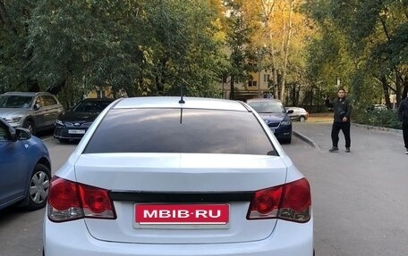 Chevrolet Cruze II, 2013 год, 350 000 рублей, 2 фотография