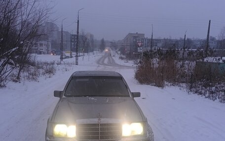 Mercedes-Benz W124, 1993 год, 250 000 рублей, 1 фотография