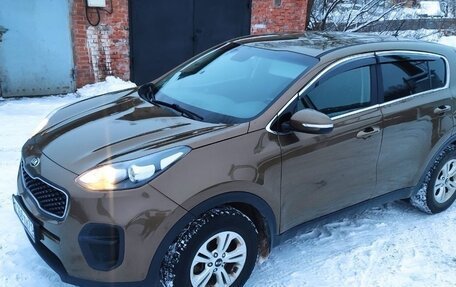 KIA Sportage IV рестайлинг, 2016 год, 1 380 000 рублей, 1 фотография