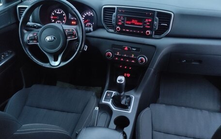 KIA Sportage IV рестайлинг, 2016 год, 1 380 000 рублей, 6 фотография