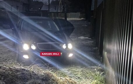 Mercedes-Benz E-Класс, 2004 год, 635 000 рублей, 11 фотография