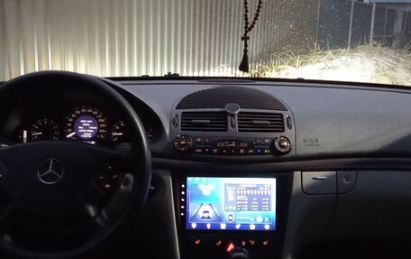 Mercedes-Benz E-Класс, 2004 год, 635 000 рублей, 15 фотография